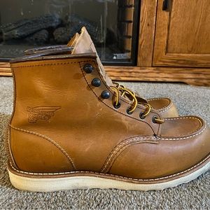 Men’s Red Wing boots size 11